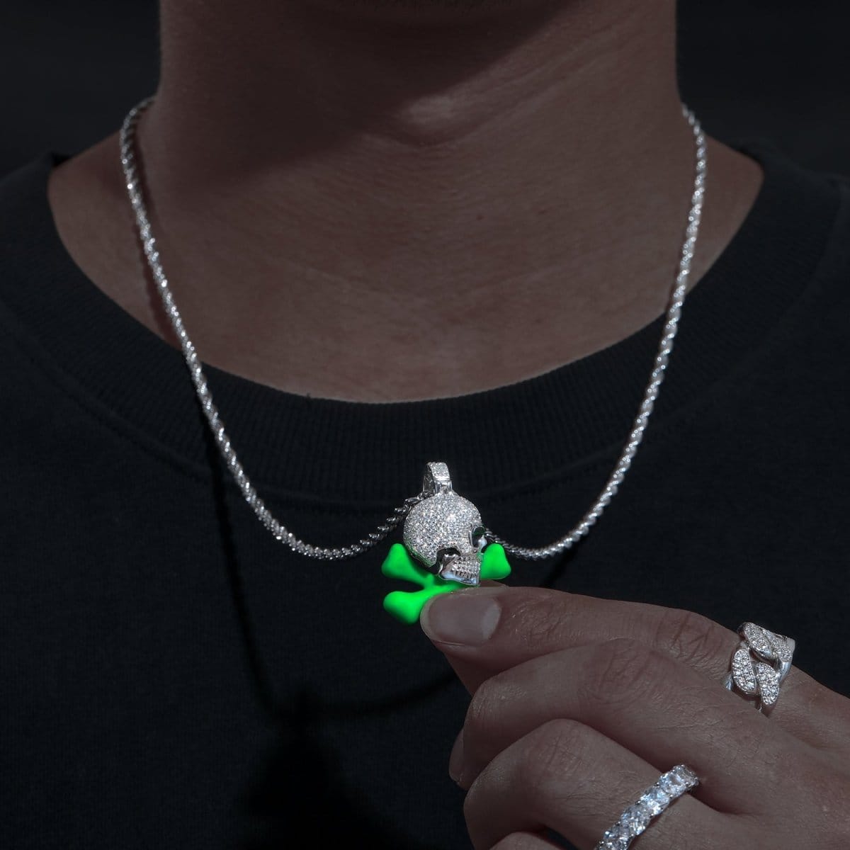 Moissanite Glow Skull & Crossbones Glow Pendant – “Toxic Drip” Edition - The Gold Supply